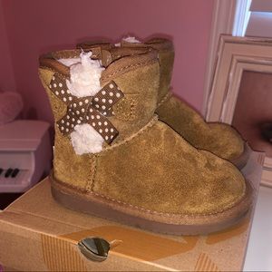 Koolaburra by UGG Toddler Fleece Lined Boots